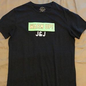 Tee shirt. Navy blue